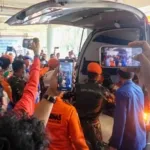 Jenazah Korban Jatuhnya Helikopter PK-CFX Tiba di Pontianak, Proses Identifikasi Dimulai