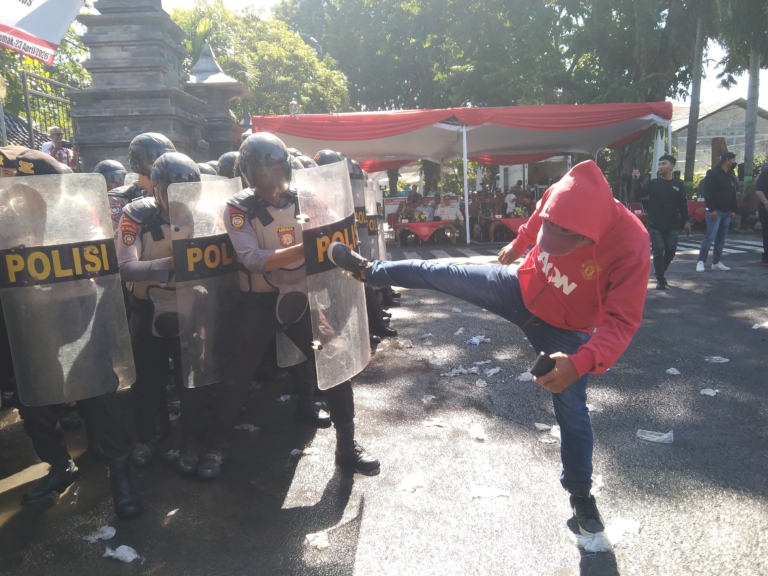 Matangkan Pengamanan May Day, Polres Demak Gelar Latihan Sispamkota