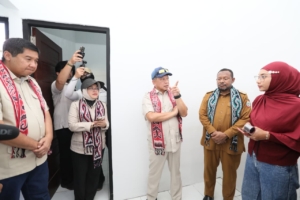 Pastikan Hunian Layak, Mendagri Bersama Menteri PKP Tinjau Perumahan di Sorong