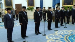 Pelantikan Enam Kabinet Merah Putih di Istana Negara, Senin (27/04/2026).