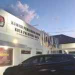 Ada Apa Kejaksaan Negeri (Kajari) Kota PalangkaRaya Geledah Kantor KPU.