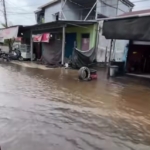 Hujan Deras Mengguyur Kota Sampit Sejumlah Wilayah Terendam Banjir.