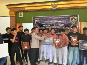 Polsek Karangrayung Cup: Lomba Mobile Legends Wadah Gali Bakat dan Pererat Solidaritas Generasi Muda