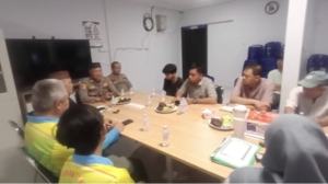 Kapolsek Bekasi Barat Sosialisasi Sabuk Kamtibmas di Kelurahan Kranji