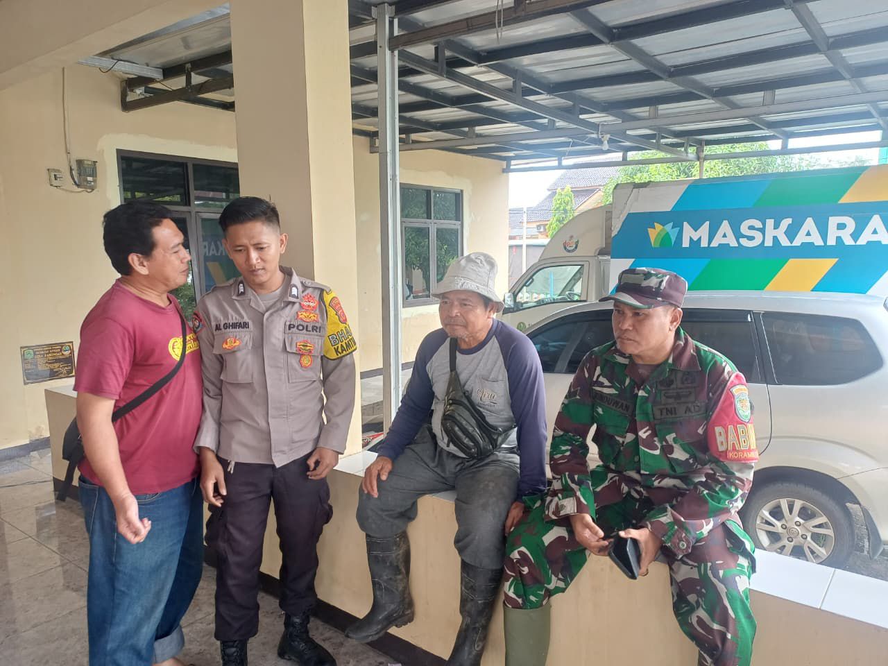 Bhabinkamtibmas Polsek Jatitujuh Sambangi Warga Desa Jatitujuh, Perkuat Keamanan Lingkungan