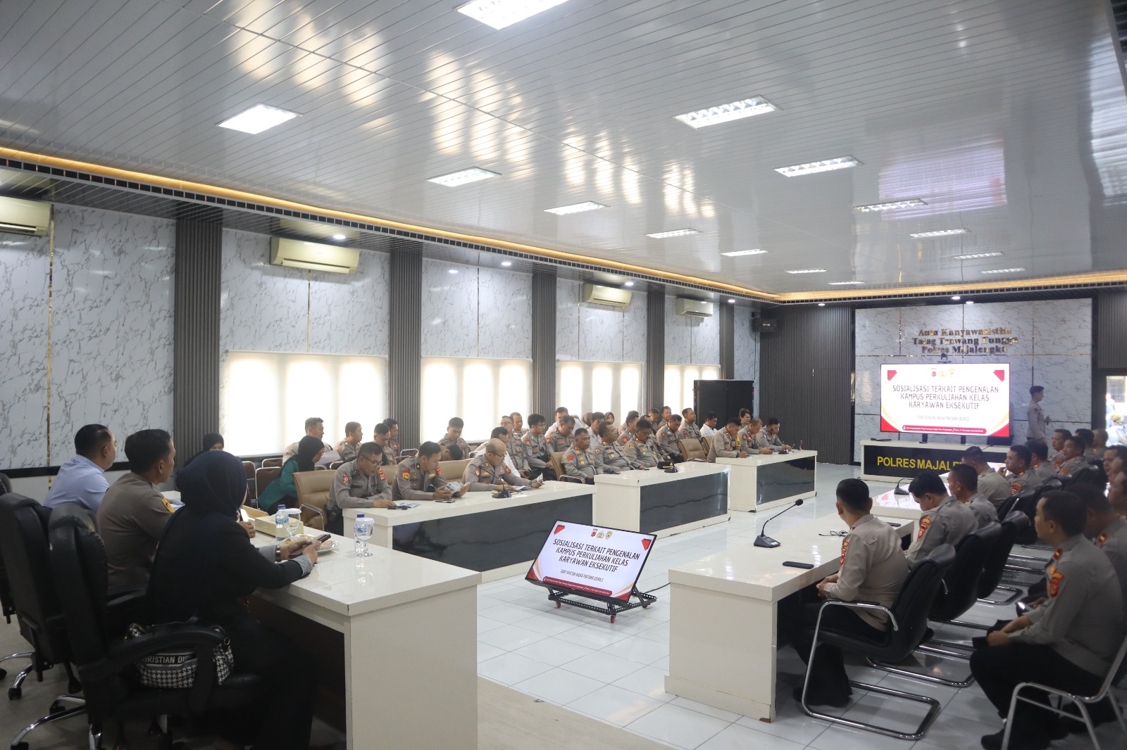 Tingkatkan Kualitas SDM Polri, Polres Majalengka Gelar Sosialisasi Program Sarjana dan Magister Ilmu Hukum