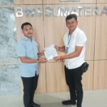 PLT Camat Singkep barat berkunjung ke BWS Sumatran IV di Sekupang Batam, Mengusulkan peningkatan Fasilitas di kawasan Embun Bukit Tumang,