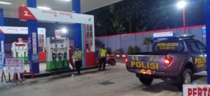 Patroli Dialogis di SPBU, Polisi Ajak Warga Bersama Cegah Kriminalitas di Wilayah Nglegok