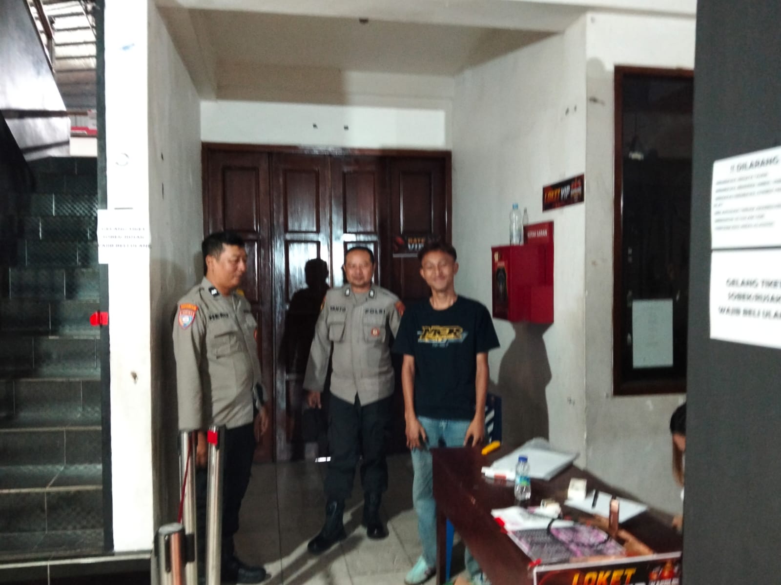 Polri Amankan Turnamen Bola Basket HUT Bhayangkara ke-80 di GOR Soekarno Hatta, Pastikan Kegiatan Berjalan Aman dan Lancar