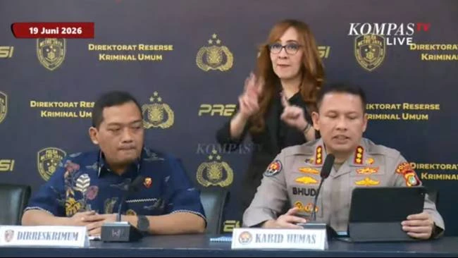 Polisi Berencana Lakukan Pemeriksaan Kesehatan terhadap Roy Suryo dan Dokter Tifa dalam Proses Penyidikan