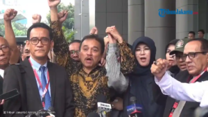 Penahanan Ditangguhkan, Roy Suryo Terharu Saat Bertemu Simpatisan: Perjuangan Belum Berakhir