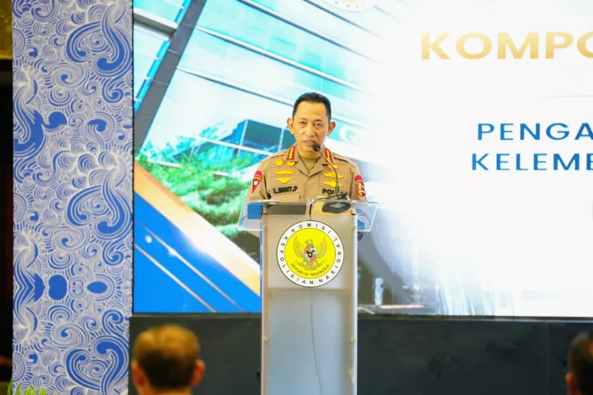 Kapolri Tegaskan Penempatan Polisi di Jabatan Sipil Harus Berdasarkan Permintaan Resmi - BERITA POLRI INDEPENDEN INVESTIGASI Kapolri Tegaskan Penempatan Polisi di Jabatan Sipil Harus Berdasarkan Permintaan Resmi