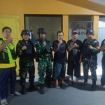 Babinsa Koramil 08/Duren Sawit Bersama Komduk dan FKDM Perkuat Patroli Malam Demi Ciptakan Situasi Kamtibmas yang Kondusif