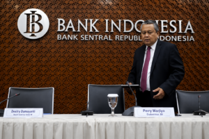 CORE Indonesia Nilai Pergantian Gubernur BI Harus Menjadi Momentum Memperkuat Kepercayaan Pasar
