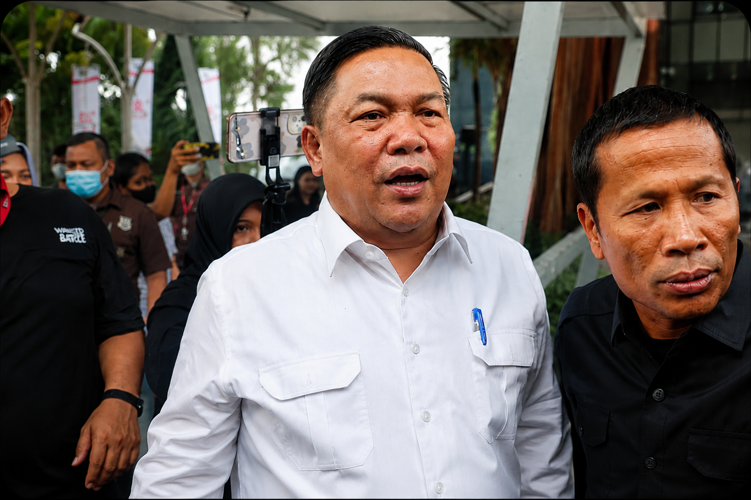 KPK Periksa Plt Gubernur Riau Terkait Uang Hasil Penggeledahan dalam Kasus Dugaan Korupsi