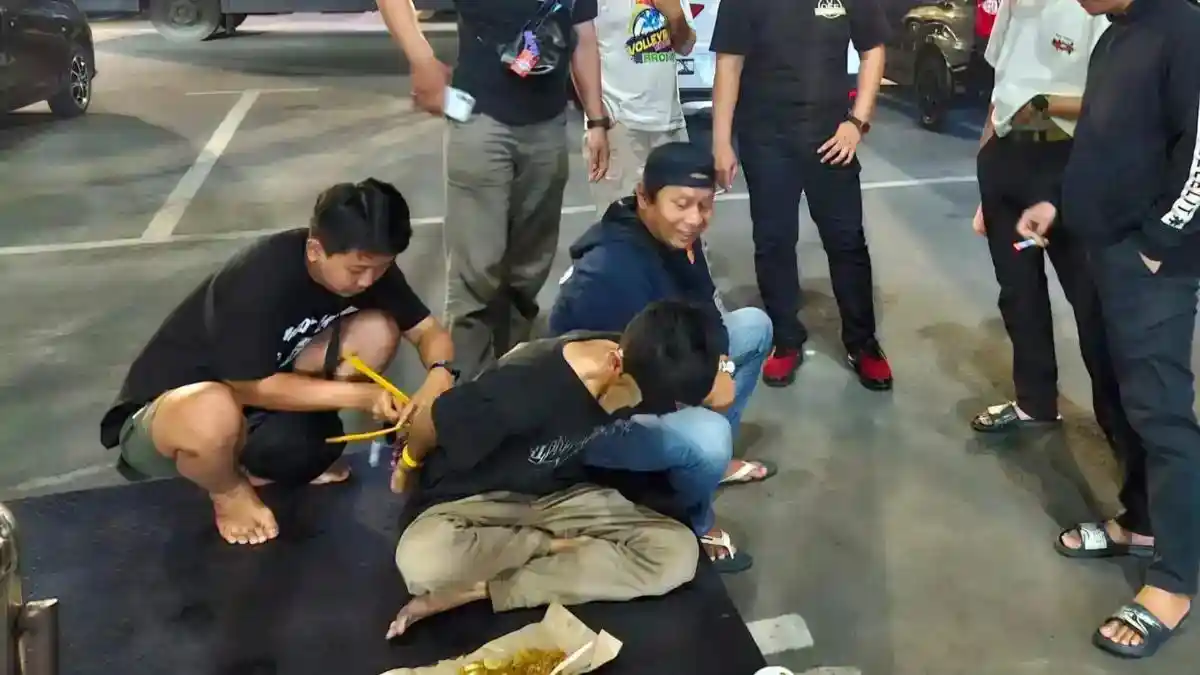 Komplotan Begal Beraksi Dua Hari Berturut-turut di Bekasi Pencari Nafkah Jadi Sasaran Seorang Driver Ojol Tewas - BERITA POLRI INDEPENDEN INVESTIGASI Komplotan Begal Beraksi Dua Hari Berturut-turut di Bekasi, Pencari Nafkah Jadi Sasaran, Seorang Driver Ojol Tewas
