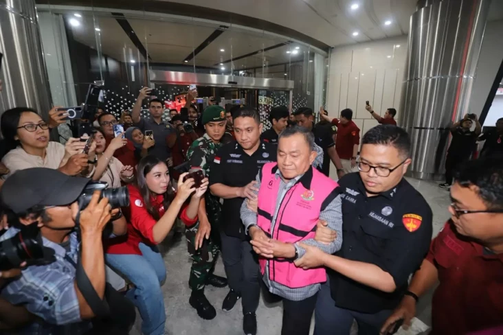 Mantan Wakil Kepala BGN Lodewyk Pusung Ajukan Praperadilan atas Status Tersangka Dugaan Korupsi Program MBG