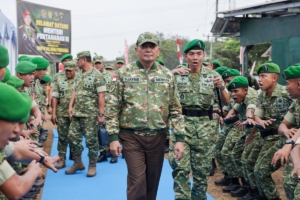 Menhan Sjafrie: Jadi Tentara Tidak untuk Gagah-gagahan