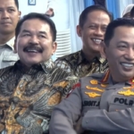 Prabowo Goda Kapolri dan Jaksa Agung yang Duduk Berdekatan