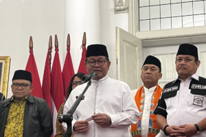 Pramono Bela Satpam, Soroti Dugaan Pelat Nomor Palsu Mobil Alphard di Bundaran HI
