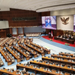 Rapat Paripurna DPR Bahas RAPBN 2027 dan Calon Anggota Badan Supervisi OJK, Dihadiri 298 Anggota Dewan