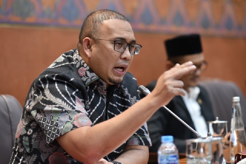 DPR Nilai Pemblokiran Rekening Aktivis Pati oleh Bank BUMN Dilakukan Sesuai Prosedur - BERITA POLRI INDEPENDEN INVESTIGASI DPR Nilai Pemblokiran Rekening Aktivis Pati oleh Bank BUMN Dilakukan Sesuai Prosedur
