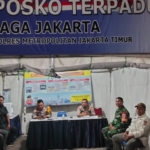 Koramil 04/Pulogadung Gelar Patroli/Siskamling Keliling Bersama Komduk Jaga Kamtibmas di Wilayah