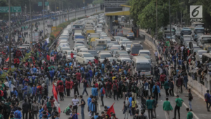 Jelang Demo 27 Agustus, Polisi Perketat Pengawasan dan Sekat Jalur Massa Menuju Jakarta