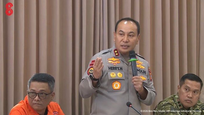 Kapolda Riau Laporkan Penanganan Karhutla kepada Prabowo 36 Tersangka Ditindak pada 2026 - BERITA POLRI INDEPENDEN INVESTIGASI Kapolda Riau Laporkan Penanganan Karhutla kepada Prabowo, 36 Tersangka Ditindak pada 2026