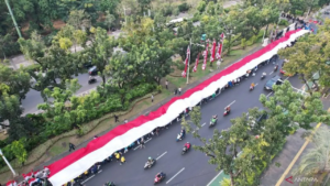 Kemeriahan Kirab Merah Putih Merajut Kebhinekaan di HUT ke-81 RI