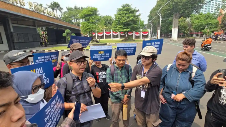 Koalisi Masyarakat Sipil Nilai Program Makan Bergizi Gratis Bermasalah Sejak Tahap Perencanaan