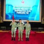 Panglima TNI Berikan Penghargaan Istimewa kepada Dua Prajurit atas Aksi Heroik di Masjid Baiturrahman
