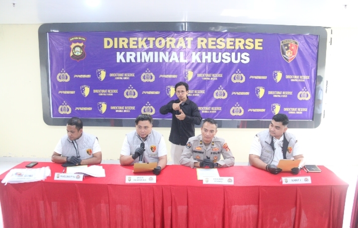 Polda Sumsel Bongkar Jaringan Solar Subsidi, 5.350 Liter Diamankan dari Gudang Penampungan di Palembang