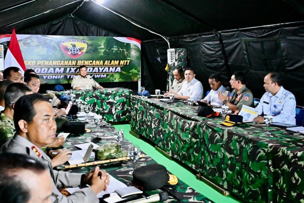 Polri Bangun Puluhan Posko dan Fasilitas Darurat untuk Korban Gempa NTT - BERITA POLRI INDEPENDEN INVESTIGASI Polri Bangun Puluhan Posko dan Fasilitas Darurat untuk Korban Gempa NTT