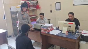 Pria yang Mengamuk dan Memukul Pemotor di Lenteng Agung Mengaku Sedang Mabuk