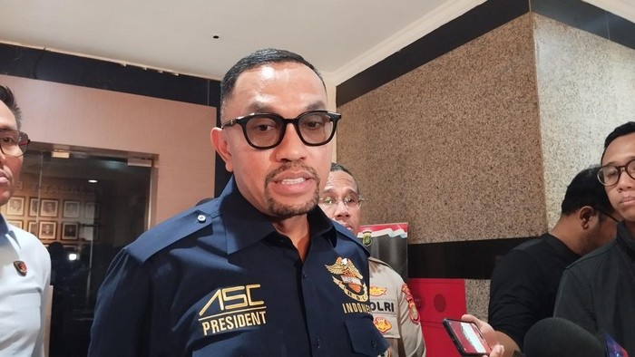 Sahroni Sebut Bigmo Sudah Tidak Bisa Didiamkan Lagi Blokir YouTubenya - BERITA POLRI INDEPENDEN INVESTIGASI Sahroni Sebut Bigmo Sudah Tidak Bisa Didiamkan Lagi: Blokir YouTubenya!