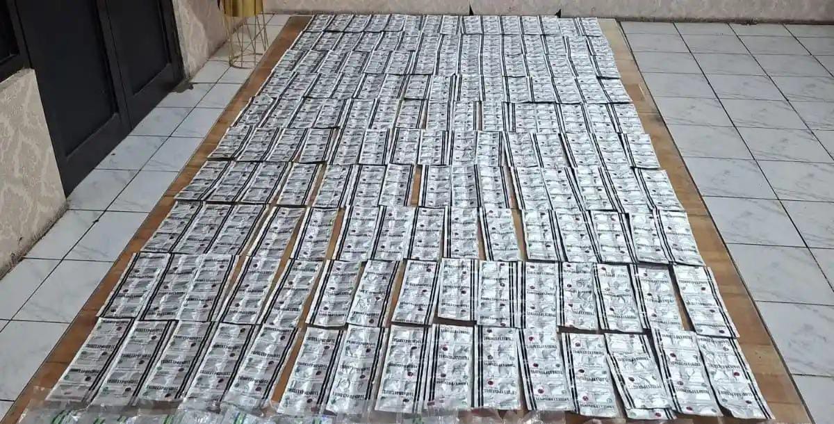 Polisi Bongkar Empat Jaringan Pengedar Tramadol di Cirebon, Bohlam Lampu Dijadikan Tempat Menyimpan Barang Bukti