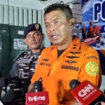 3 Kapal Perang TNI AL Dikerahkan Cari 5 Jurnalis dan 3 Kru Hilang di Gunung Anak Krakatau
