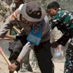 Akses Jalan Tertutup Longsor, Polri dan Warga Gotong Royong Buka Jalur Bantuan di Palue