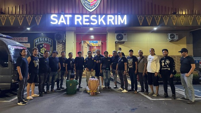 Dua Pembobol Minimarket yang Diduga Beraksi 11 Kali Ditangkap Saat Menjadi Badut Jalanan