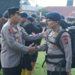 Gunung Sinabung Erupsi, Polda Sumut Siagakan 100 Personel dan Peralatan Pendukung
