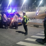 Jaga Situasi Tetap Kondusif Babinsa Bersama Komduk Gelar Patroli Malam