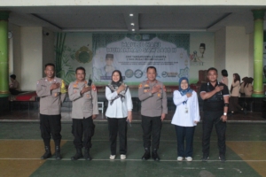 Kapolsek Kemayoran Perluas Sinergi Pendidikan, Program Bapak Asuh Polri Menyasar SMK Taman Siswa 1