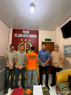 Kasus Dugaan Fidusia Summit Oto Finance, Polda NTT Limpahkan Dua Tersangka ke Kejaksaan | #ReserseBekerja
