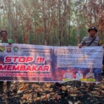 Polda Sumsel Salurkan Bansos dan Edukasi Penyadap Karet Terdampak Karhutla