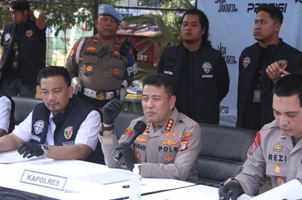 Polres Jakbar Bongkar Sindikat Penipuan ATM, Empat Pelaku Diamankan
