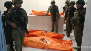 Satgas Damai Cartenz Tindak Pasukan Batalyon Eden Sawi di KPU Lama Dekai, Empat Orang Meninggal Dunia