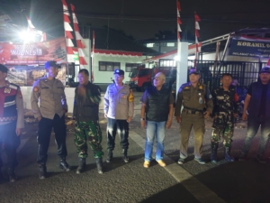 Koramil Batuceper Dan Ciputat Gandeng Warga Patroli Jangkau Perkampungan