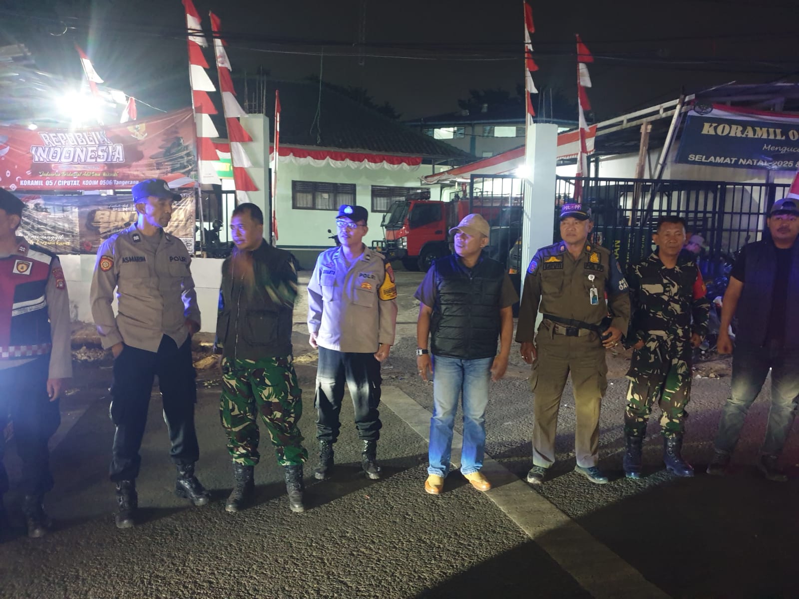 Koramil Batuceper Dan Ciputat Gandeng Warga Patroli Jangkau Perkampungan