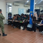 Cegah Narkoba dan Tawuran, Babinsa Koramil 01/Tgr Bekali 250 Mahasiswa Baru Institut Daarul Quran